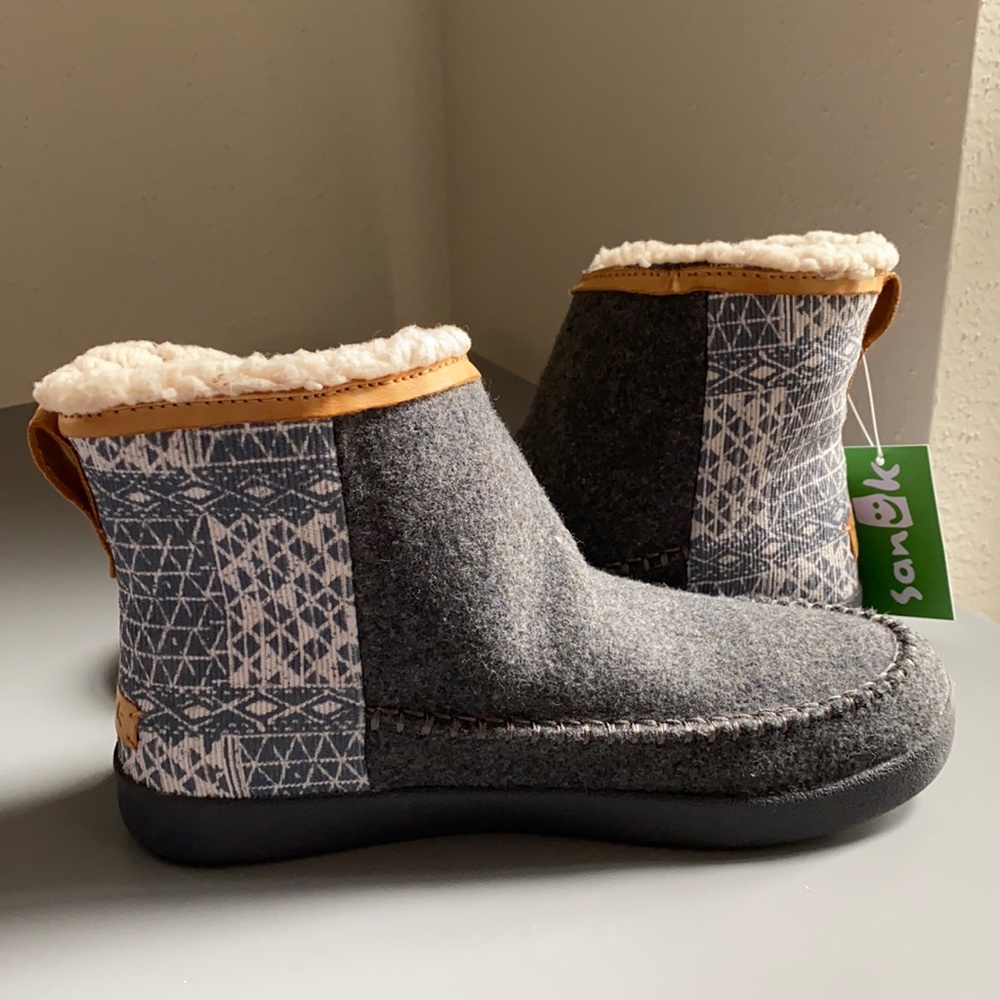 Sanuk Nice Bootah Ojai ankle boot